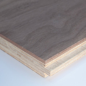 Walnut Herringbone Natural Oiled Natural 19x180mm #CraftedForLife #CraftedForLife