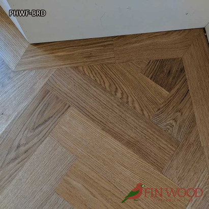 Parquet Herringbone wood flooring with border by Fin Wood Ltd London #CraftedForLife #CraftedForLife